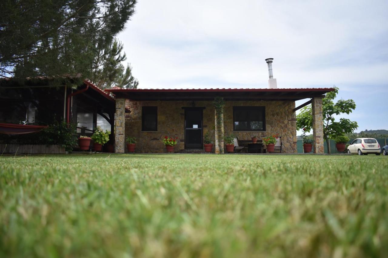 Konaki Guesthouse 奥马斯帕纳吉亚斯 外观 照片