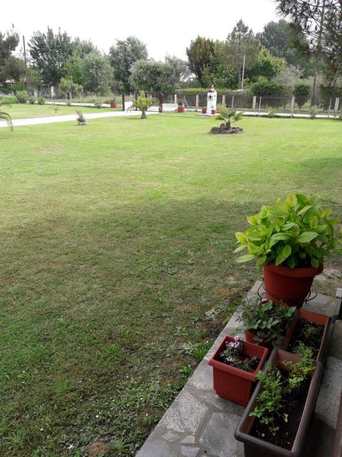 Konaki Guesthouse 奥马斯帕纳吉亚斯 外观 照片